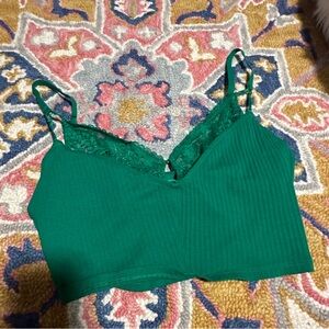 MUST BUNDLE W/ 3 ITEMS